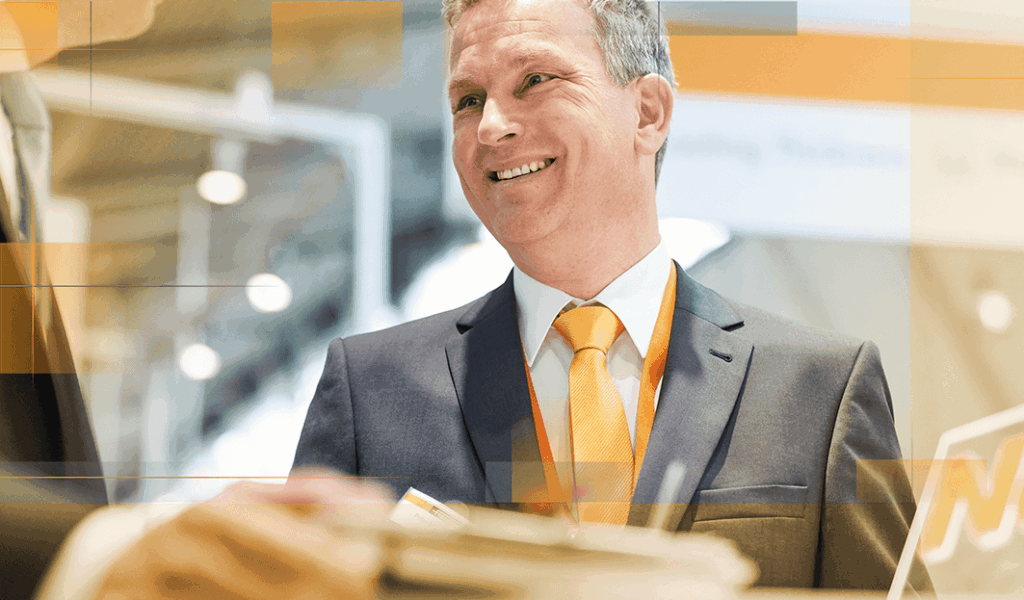 Fischer service specialist supporting measurement technology